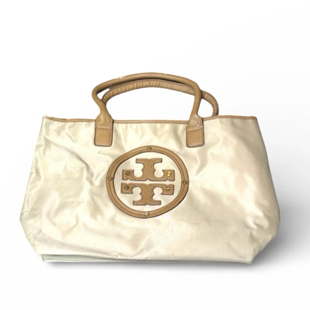 Tory Burch classic tory